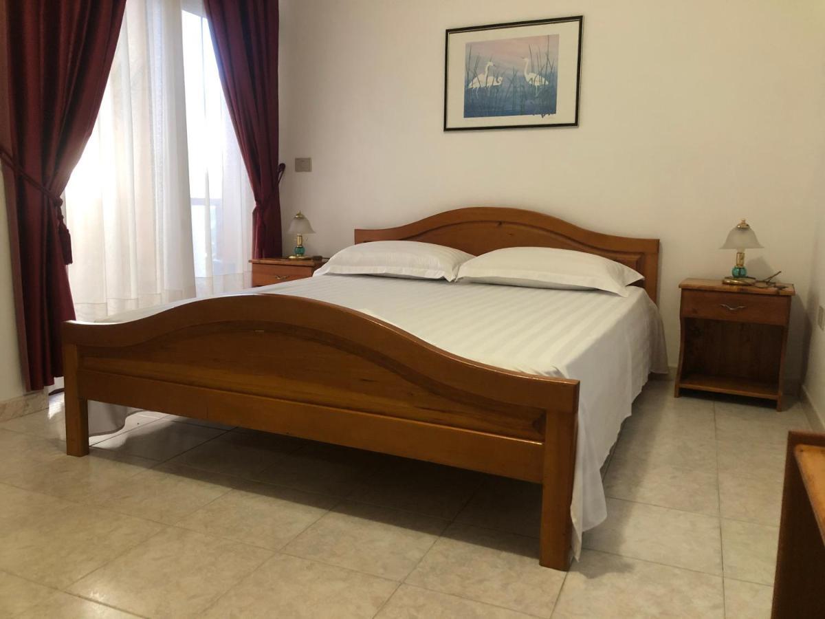Hotel Pepeto Albania 3*